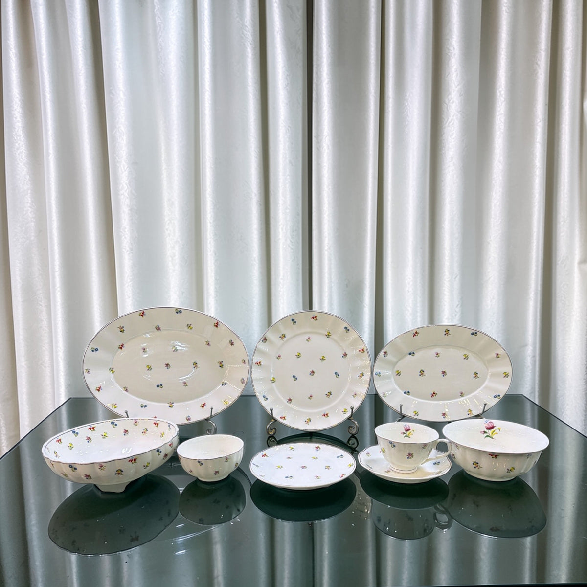 Royal Albert Breakfast set