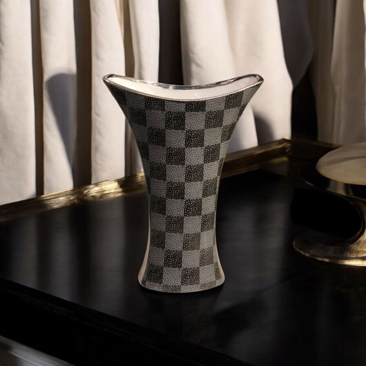 Vase (Small)