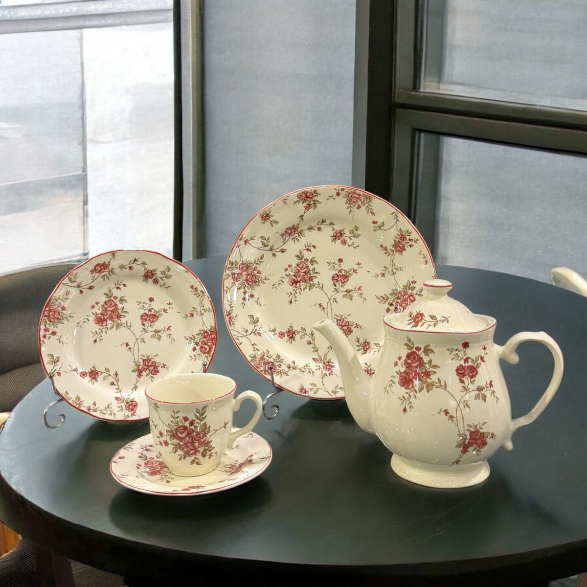 Clayton Tea Set (24Pcs)