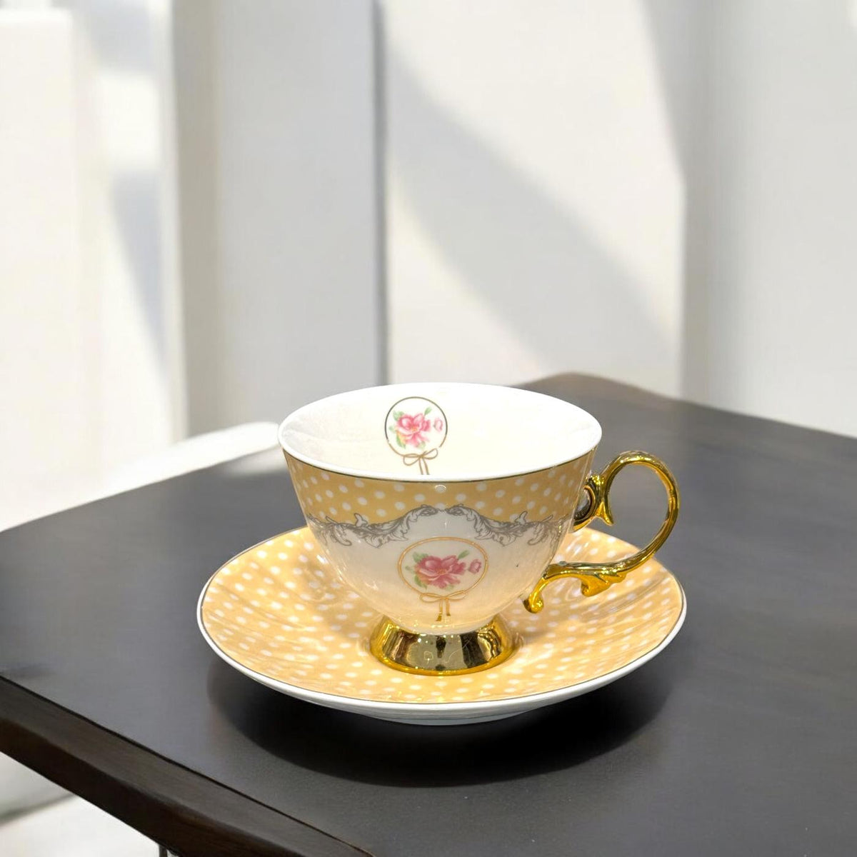 6 Cup & 6 Saucer Set