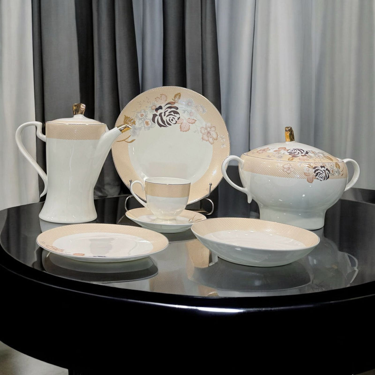 Dinner set 8 serving 61pcs