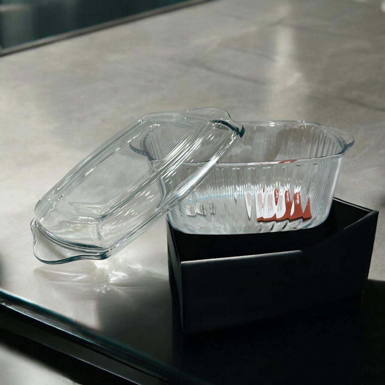 Borcam Dish with lid (small)