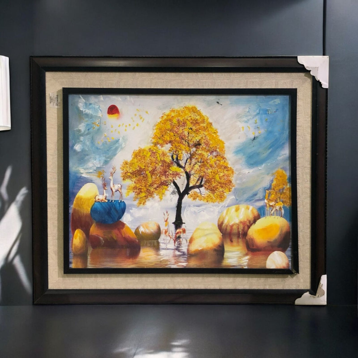 Elegant wall painting, size 23x28 inches