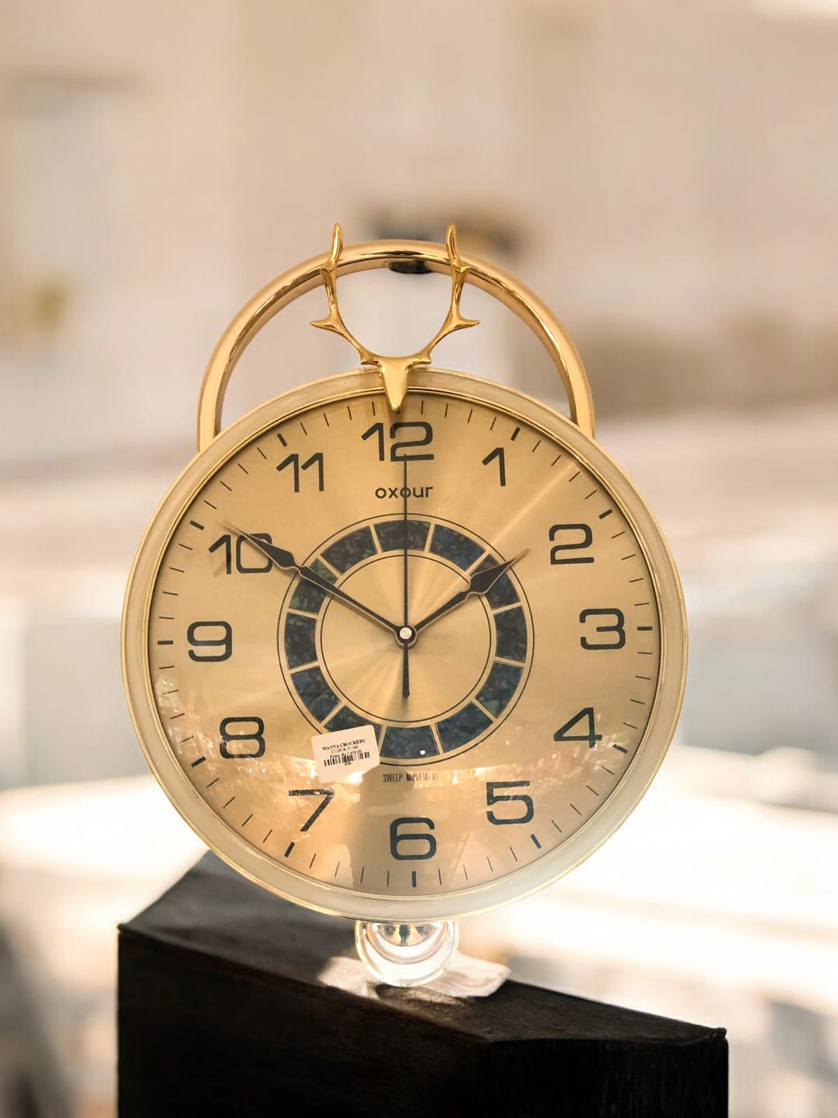Elegent wall clock