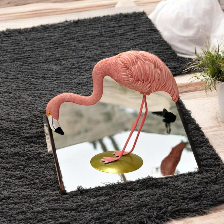 Flamingo decor