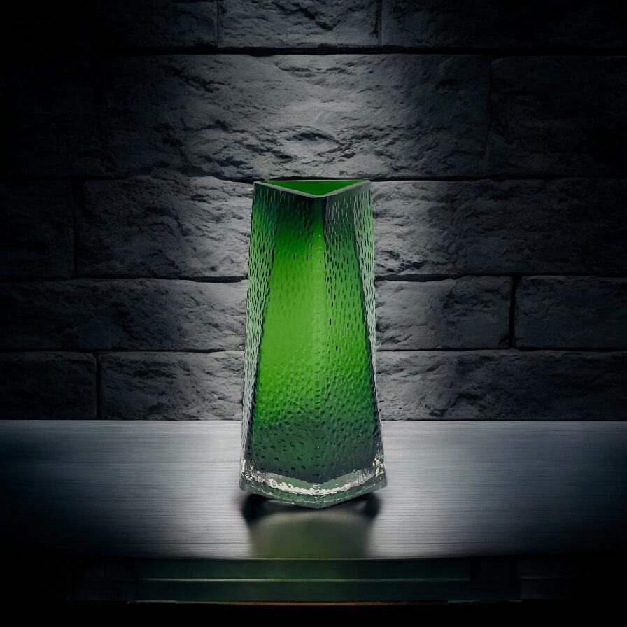 Glass vase (medium)