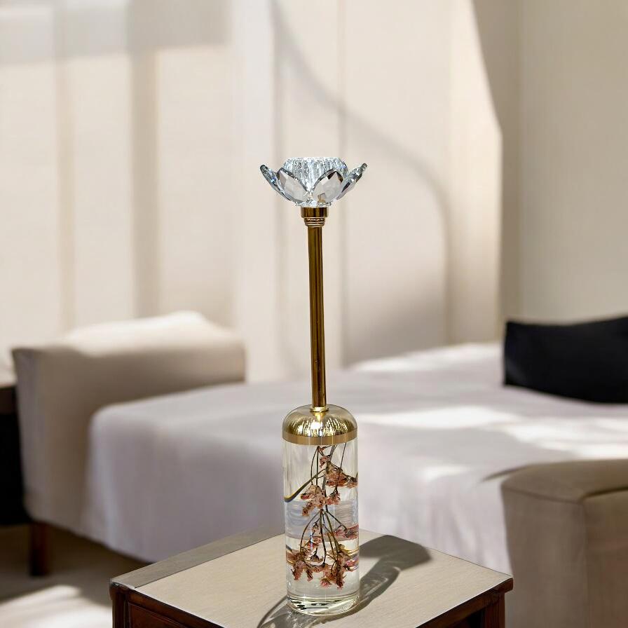 Candle holder