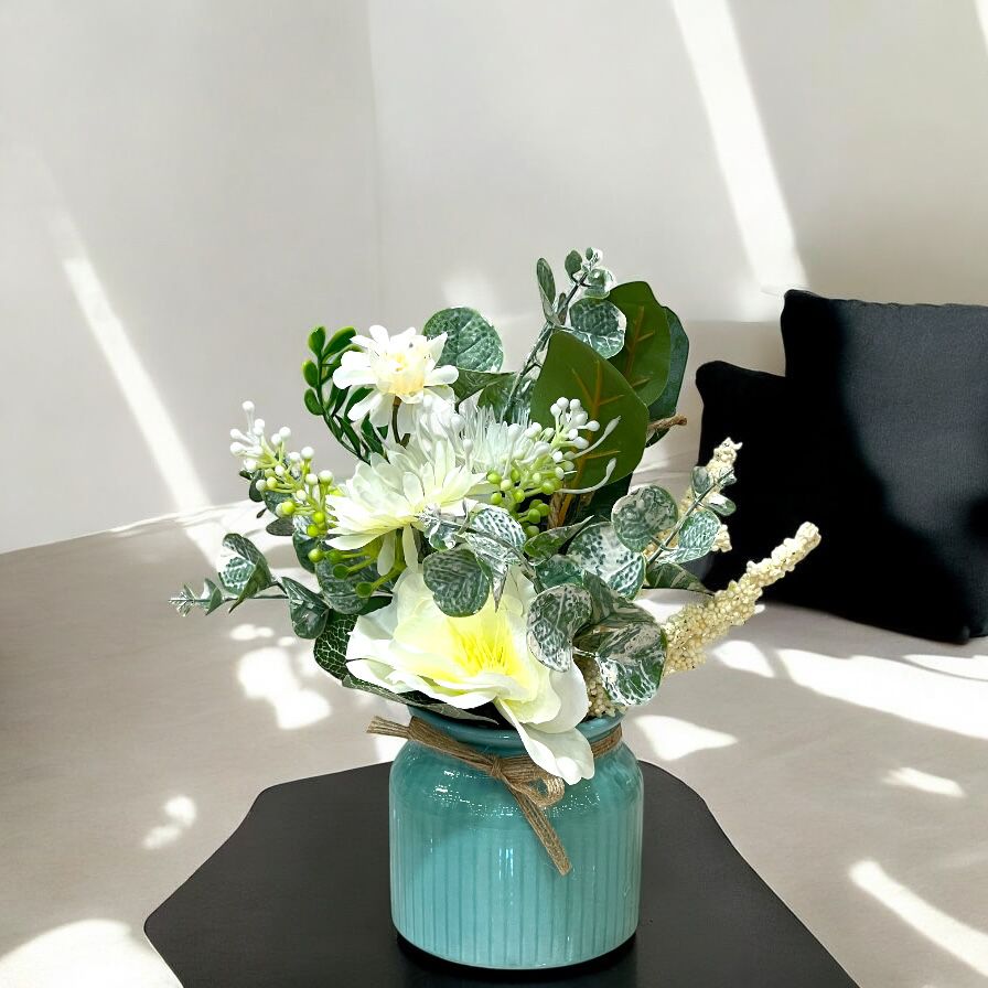 Mini planter