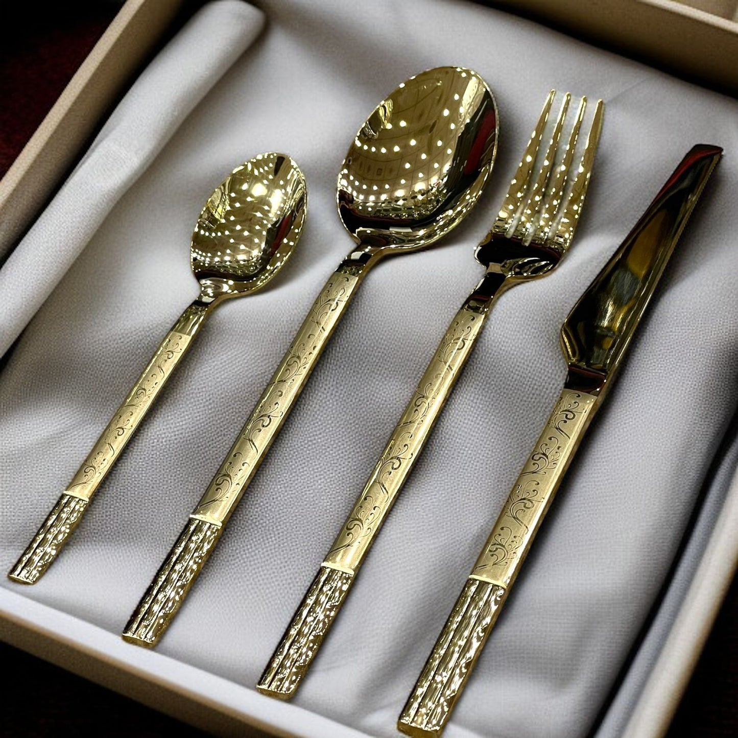 AYD Cutlery 8 serving