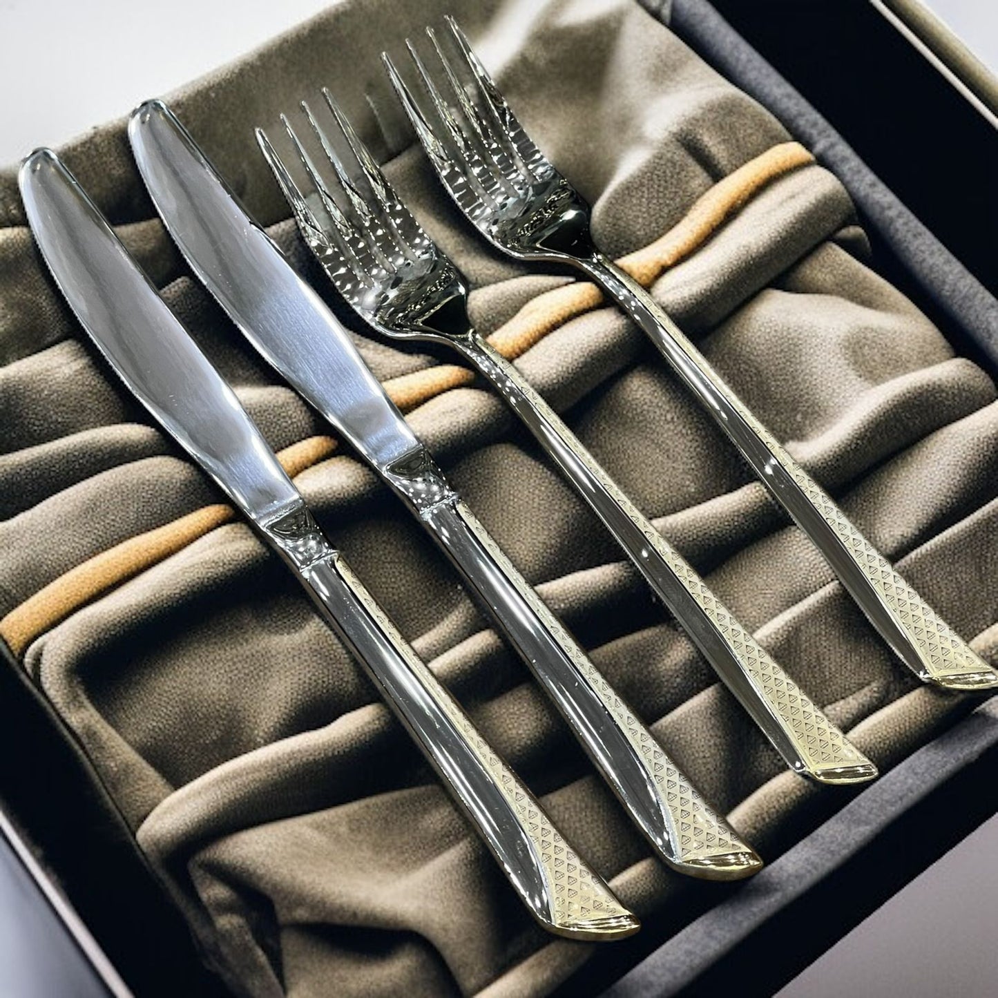 AYD Cutlery 8 serving