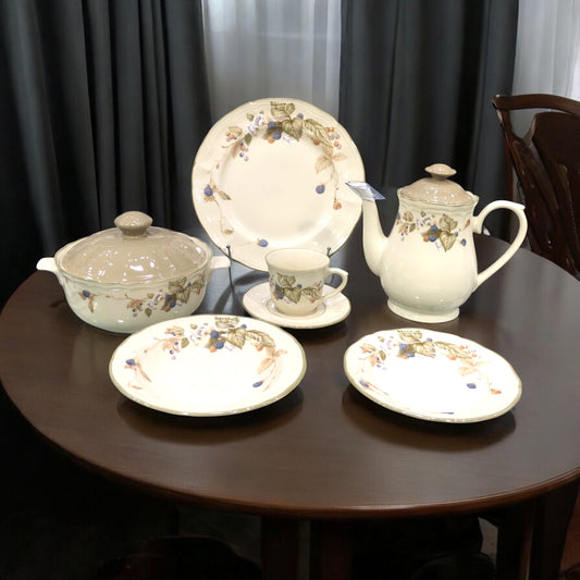 Royal of london Dinner Set