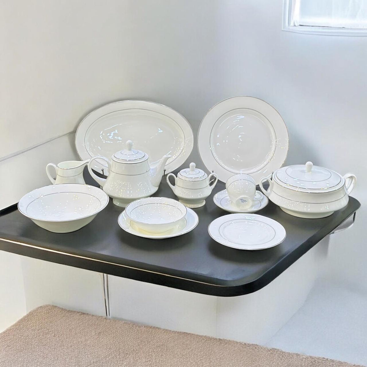 Noritake Japanese 8 serving