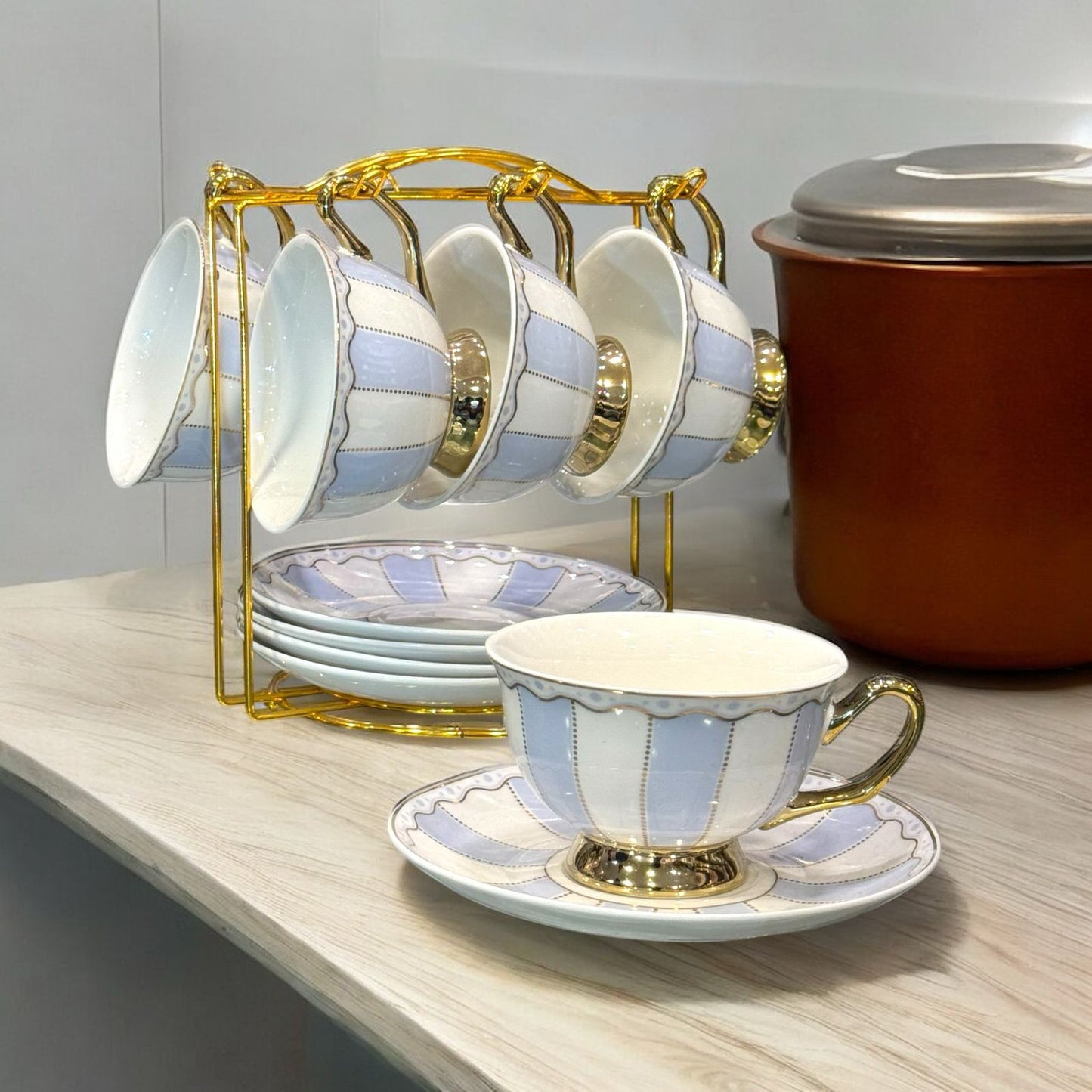 6 cup and saucer with stand