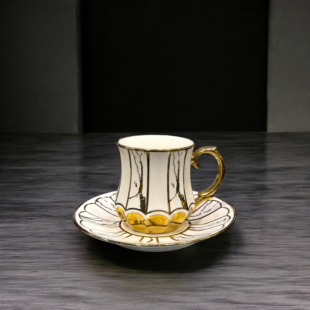 6 Cup & 6 Saucer Set