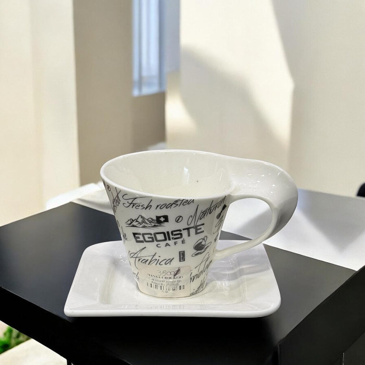 Cup & 6 Saucer Set