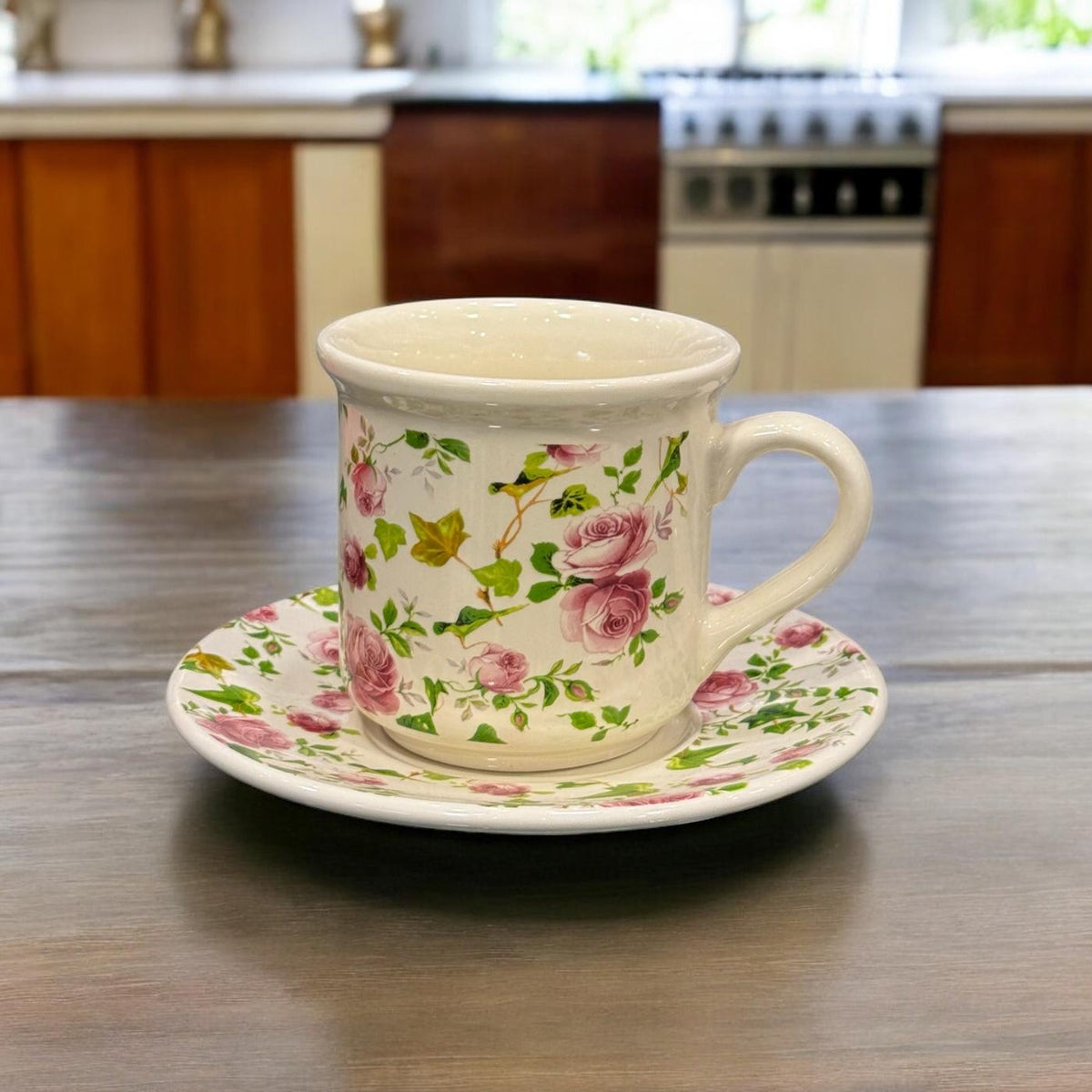 6 Cups and Saucers