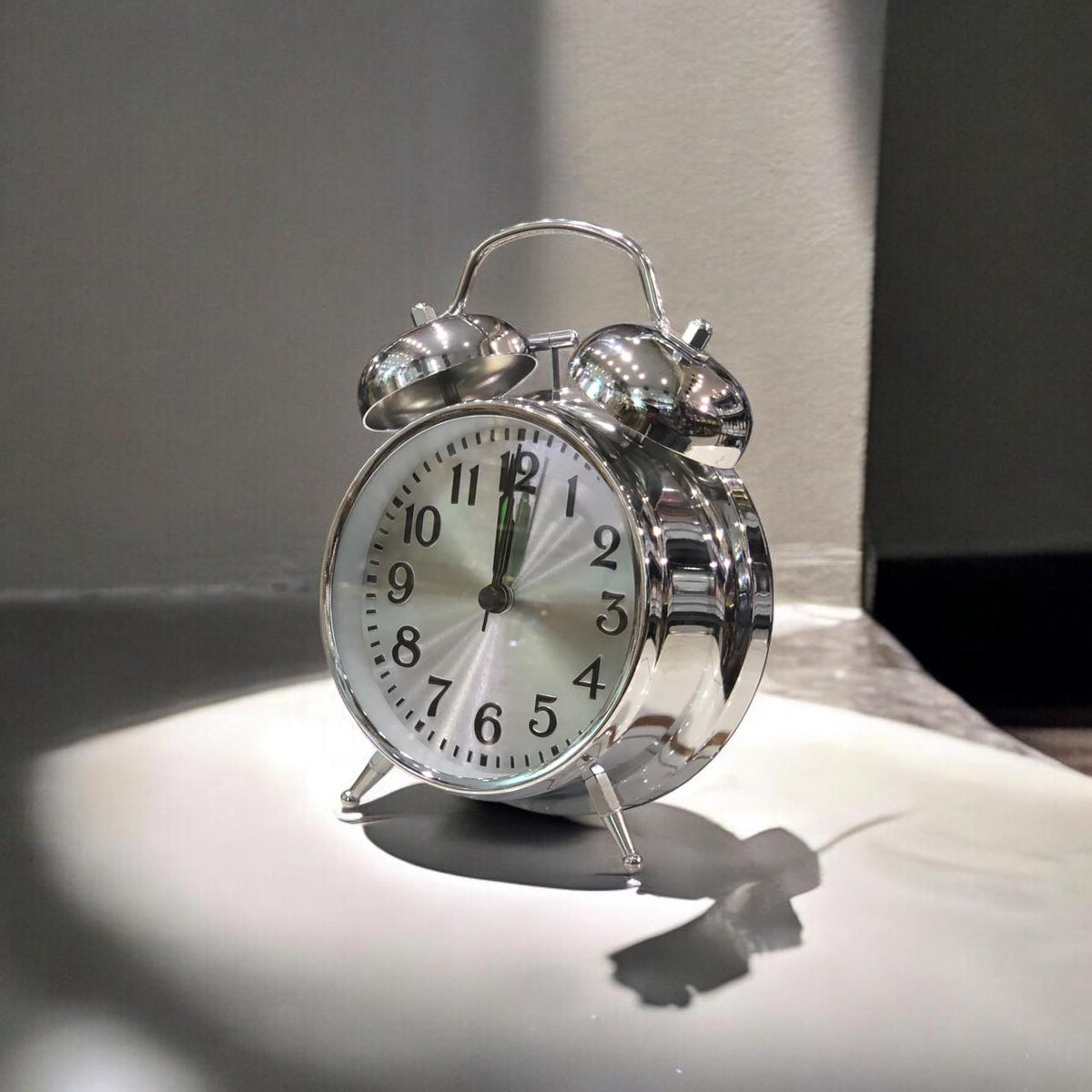 Table Alarming Clock