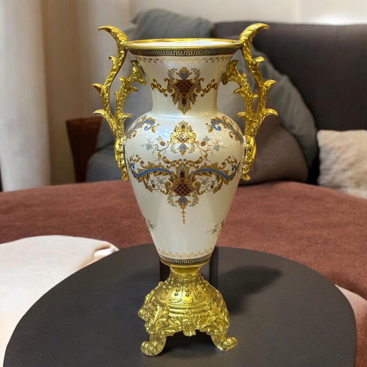 Resin Vase (medium)