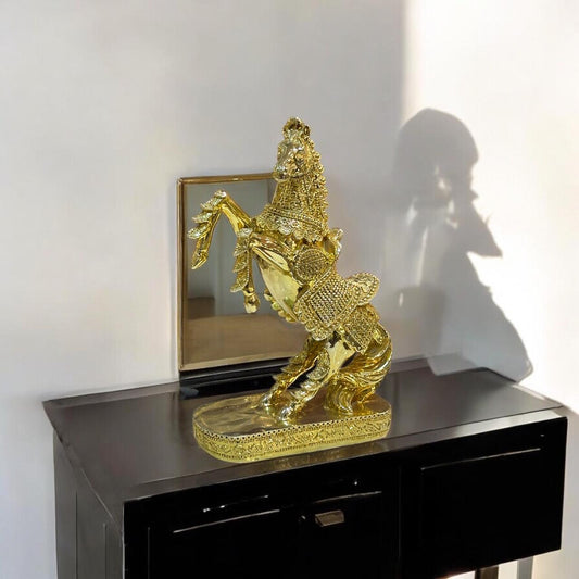 Horse statue