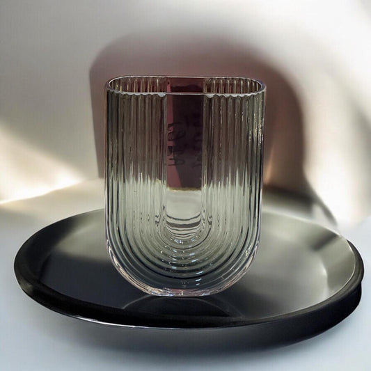Glass vase
