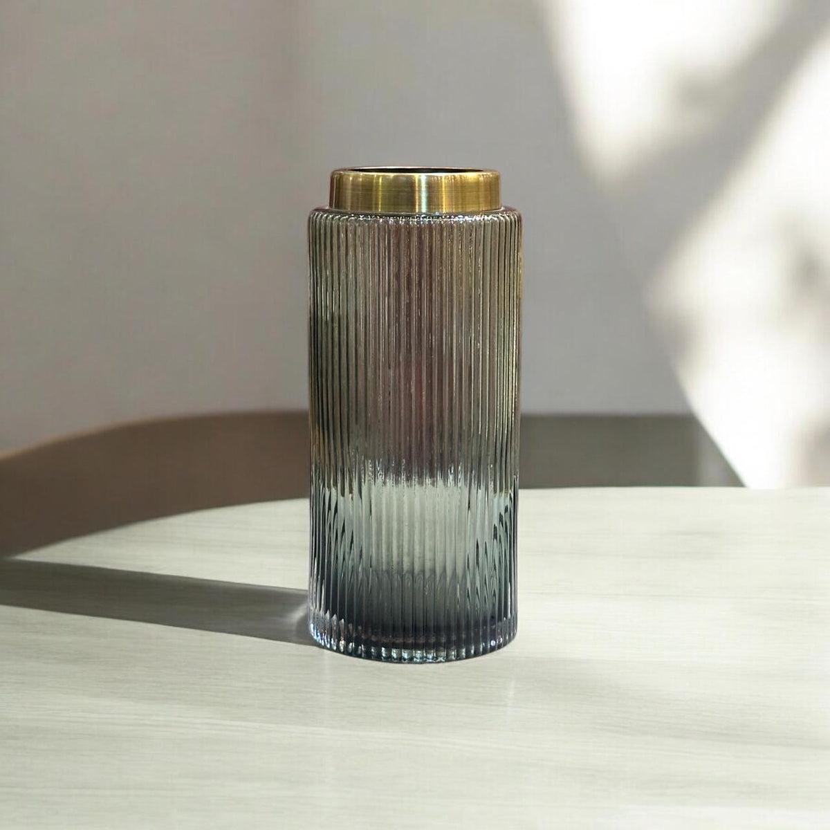 Glass vase (medium)