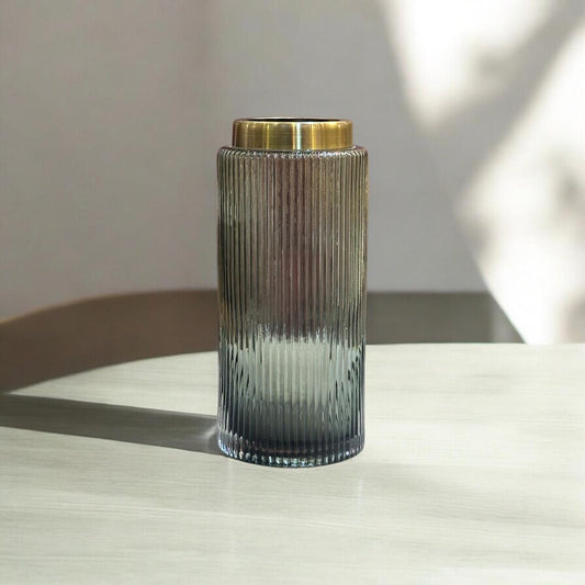 Glass vase (medium)