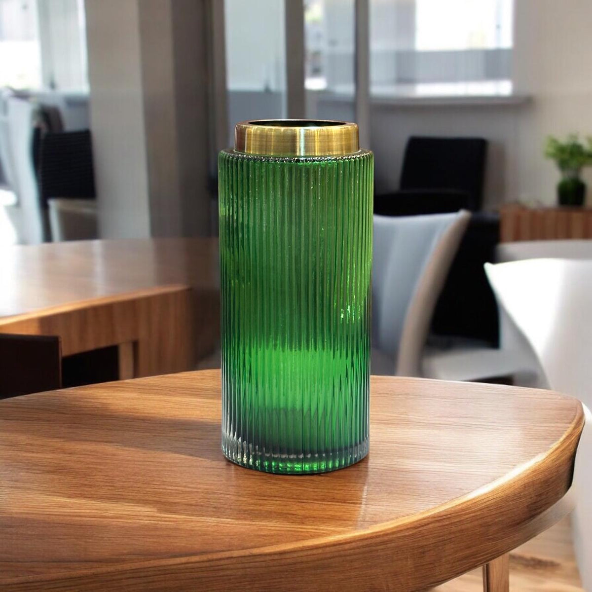 Green glass vase (medium)