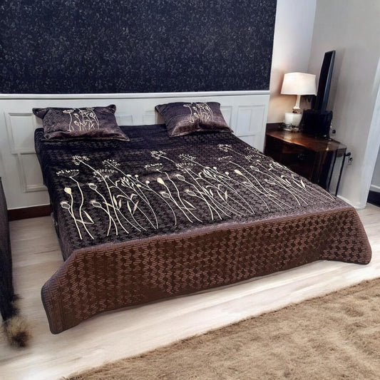 Velvet Embroidery Bedsheets ? 3 Pcs