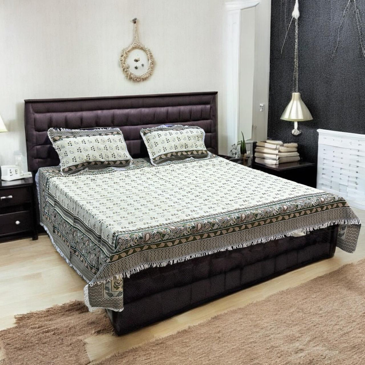 Gultex 3-piece king size bed sheet