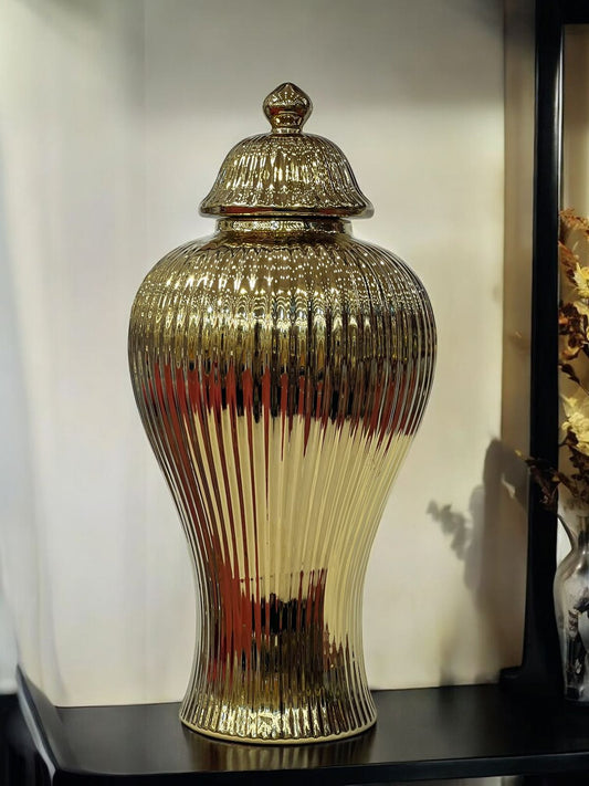 Candy jar