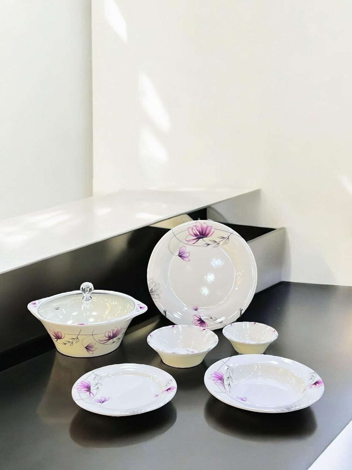Melamine Dinner with glass lid (72) pcs