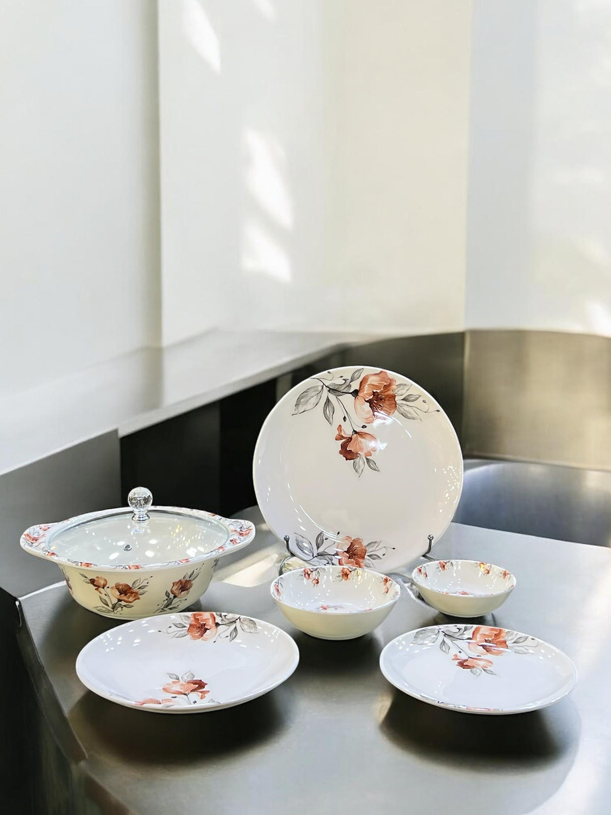 Melamine Dinner with glass lid (72) pcs