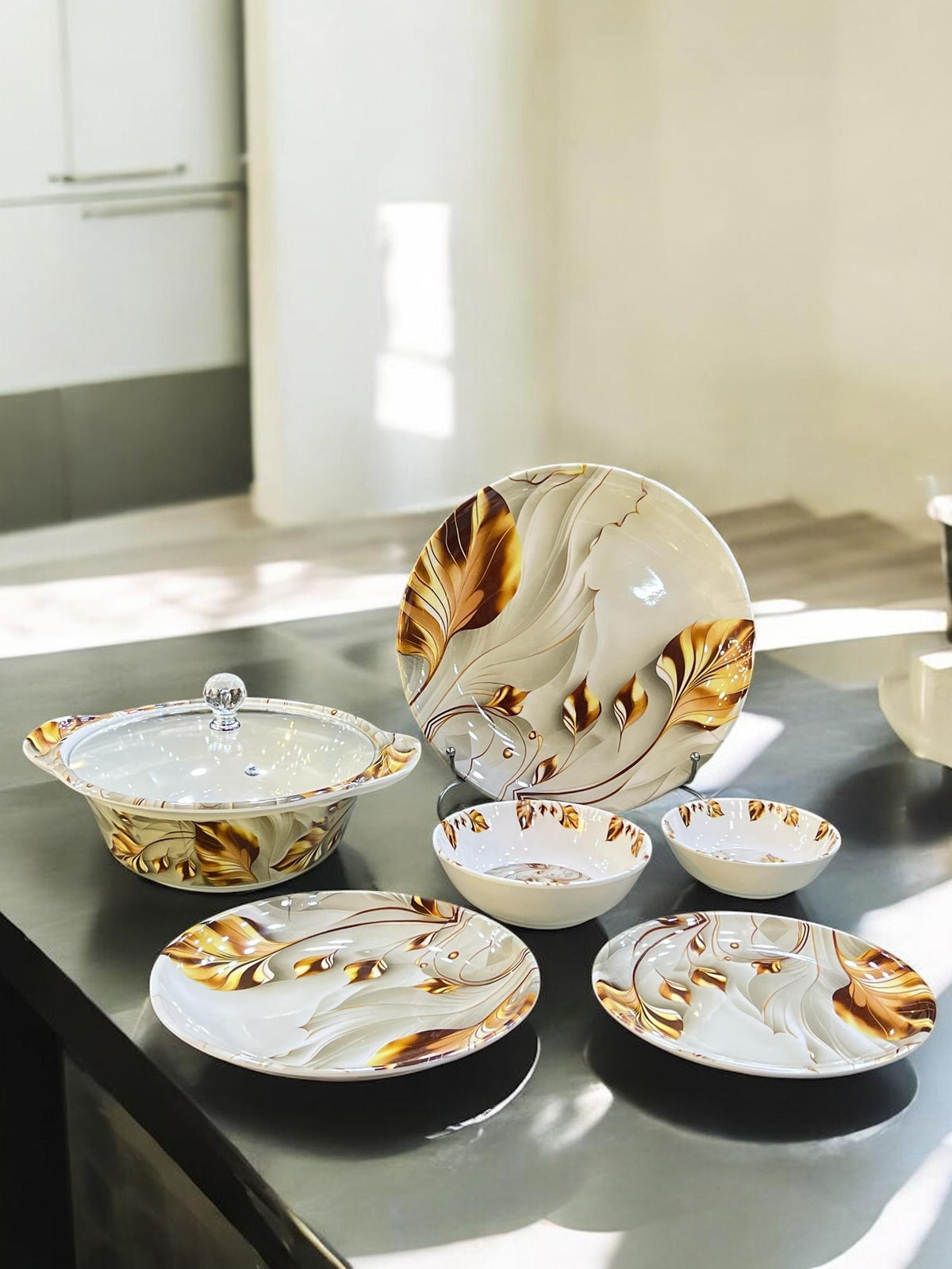 Melamine Dinner with glass lid (72) pcs