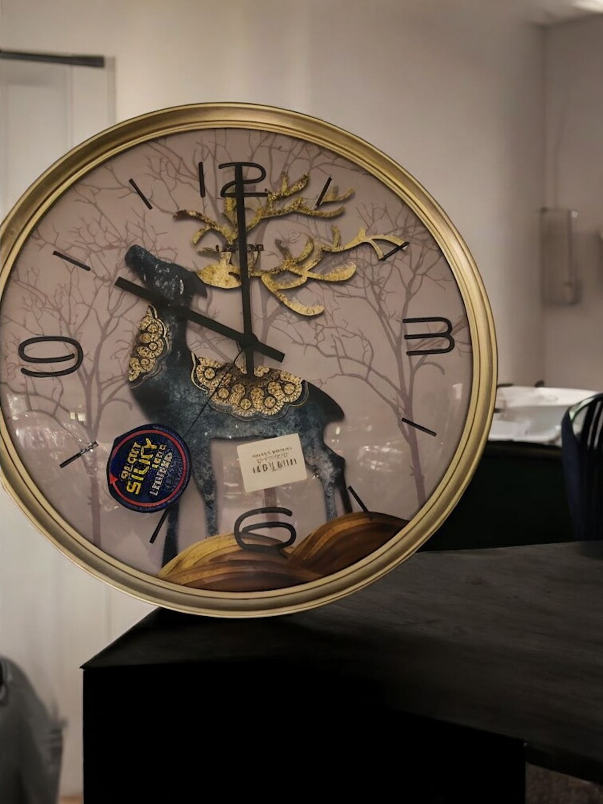 Elegent wall clock
