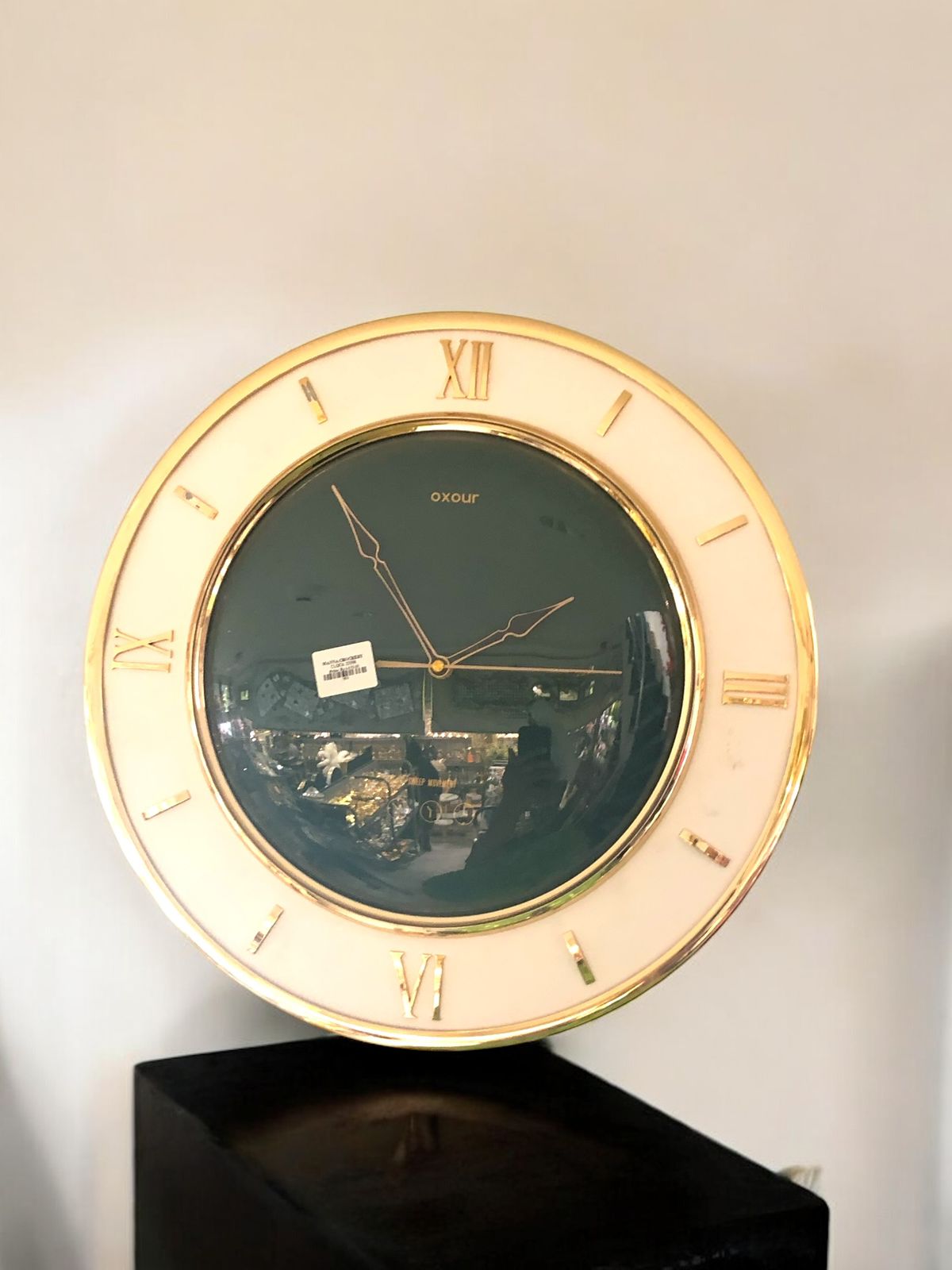 Elegent wall clock