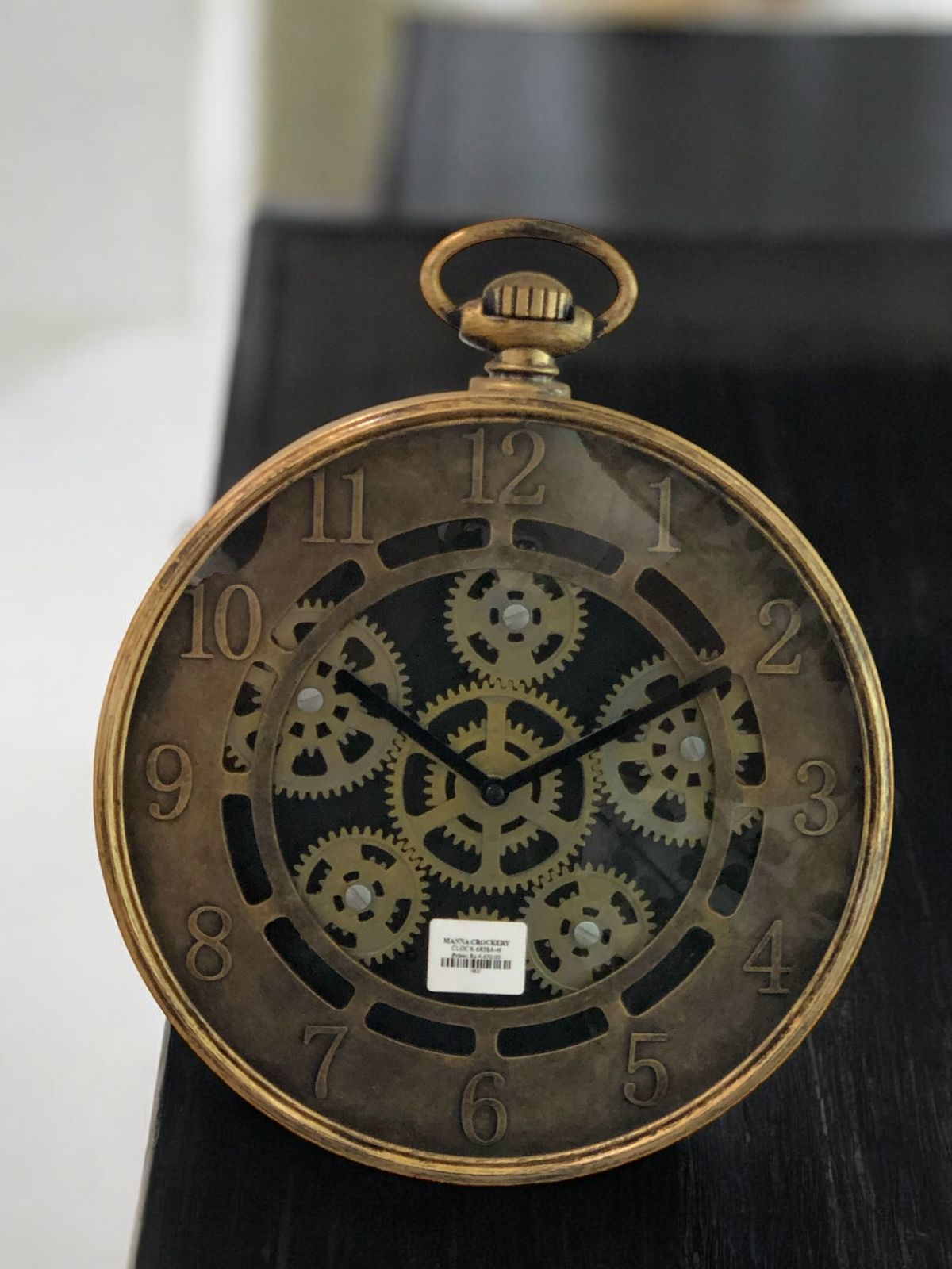 Elegent wall clock