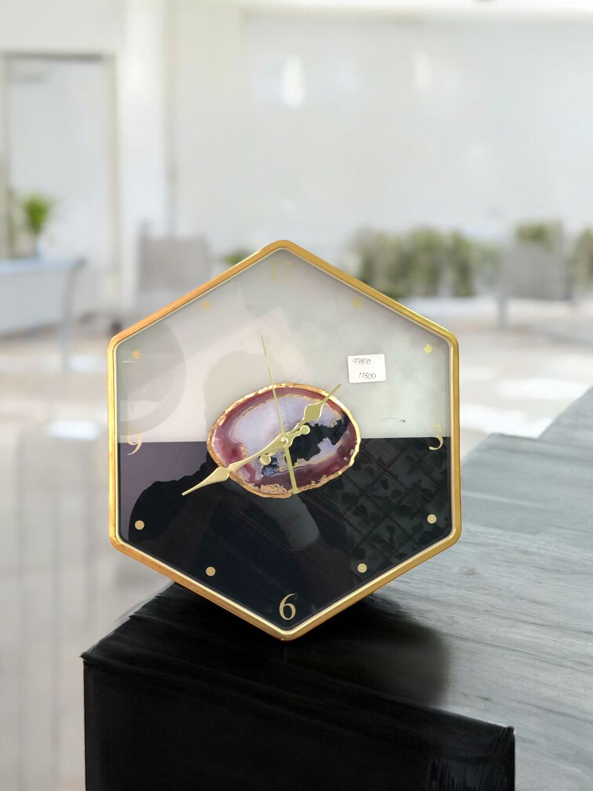 Elegent wall clock