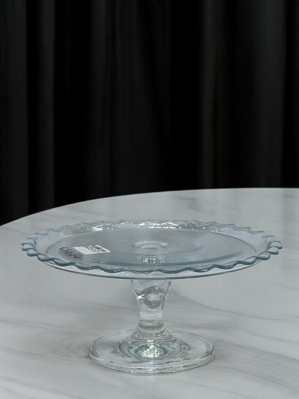 Glass cake dish