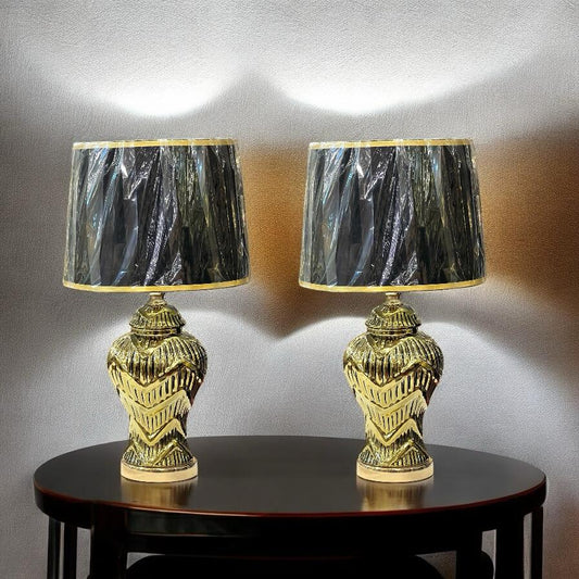 ceramic lamp pair with shade