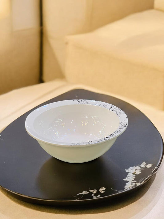 Plastic bowl