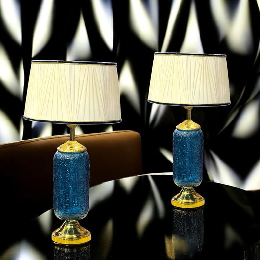 Lamp pair with shade