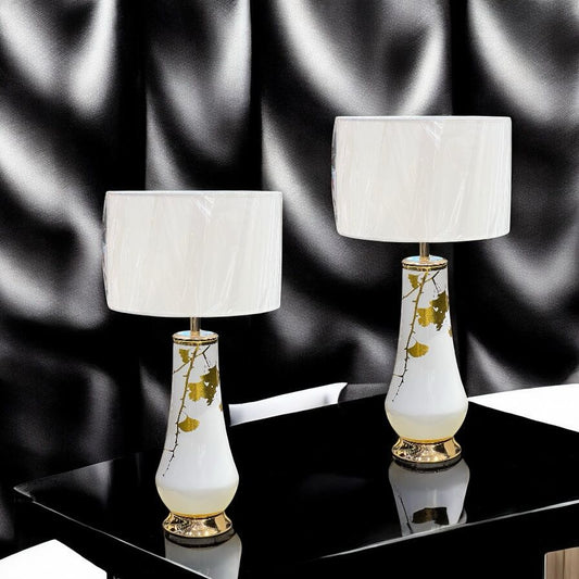 Lamps pair with shade
