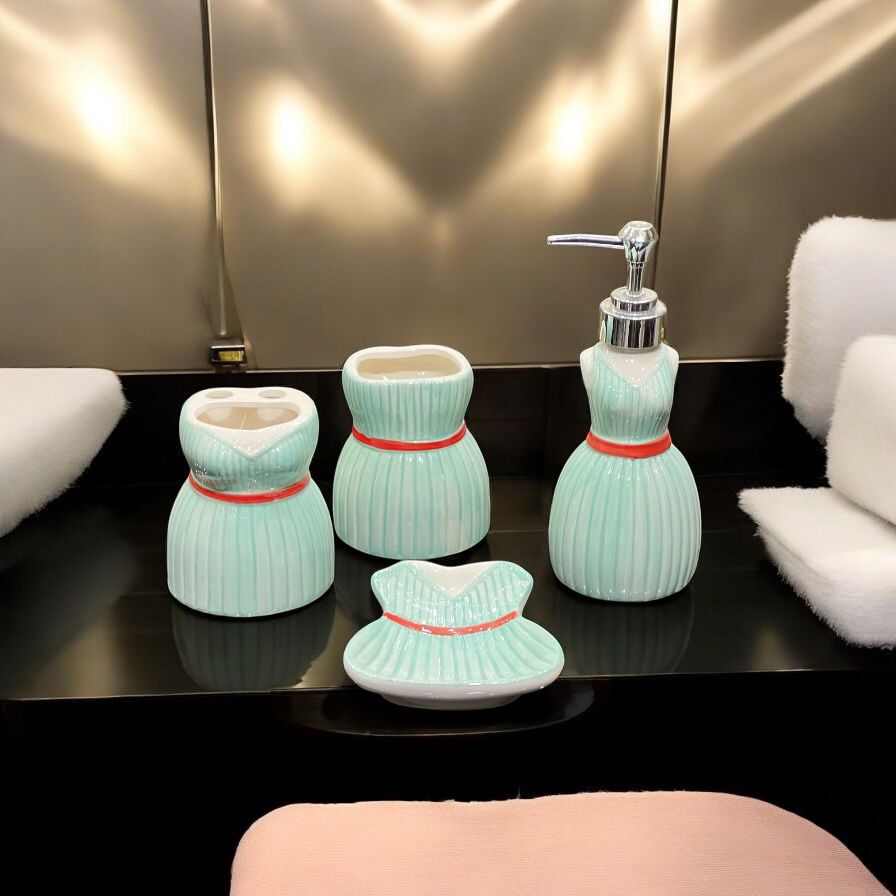 Ceramic Bathroom  set 4pc