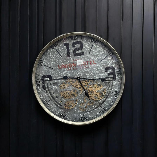 Wall clock