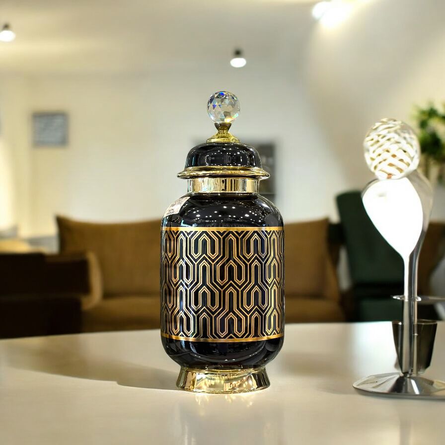 Candy jar black