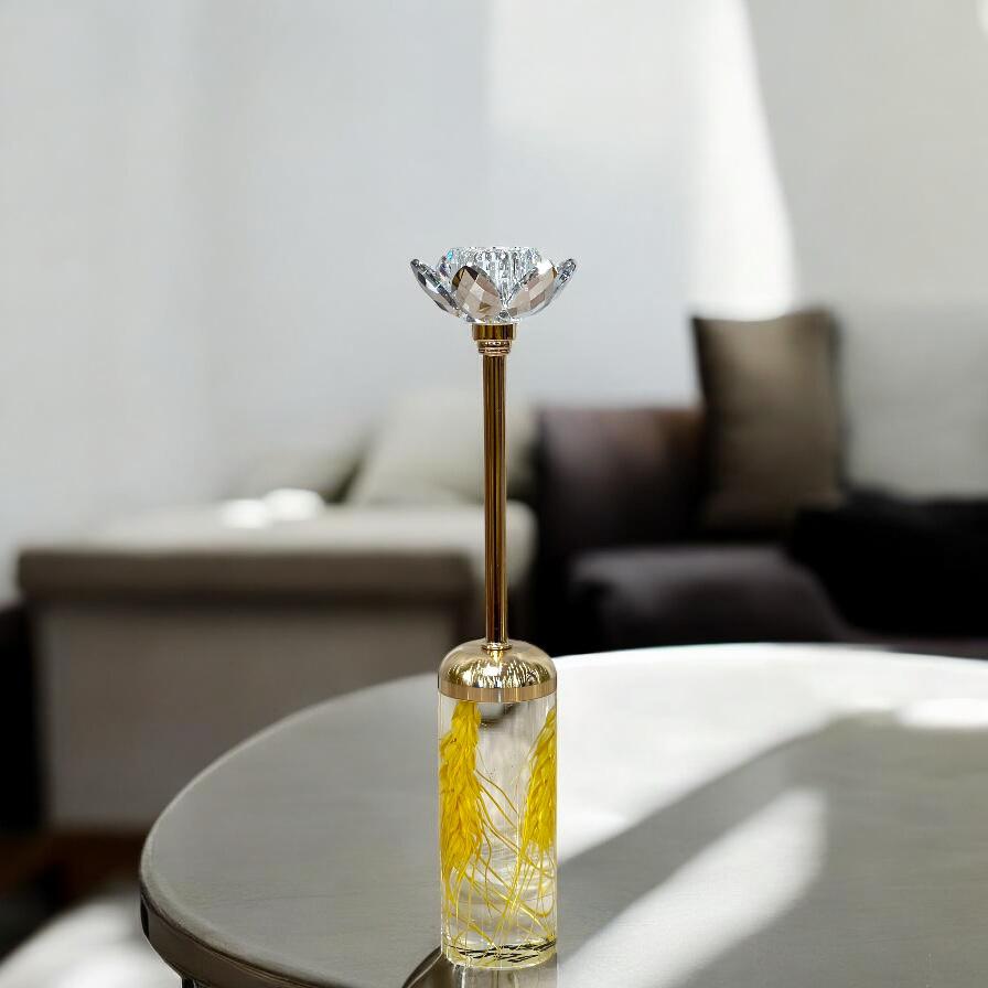 Candle holder