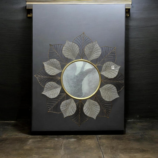 wall-looking mirror