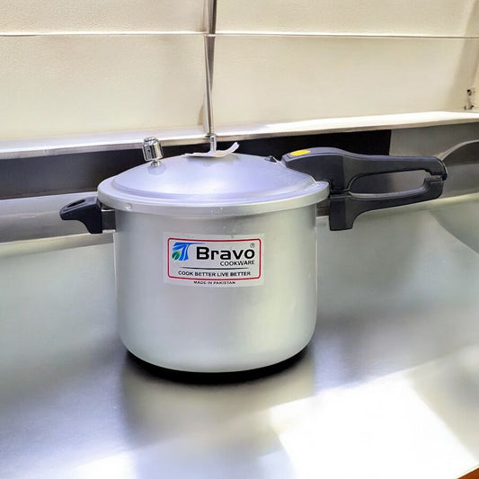 Bravo 9 Ltr Cooker