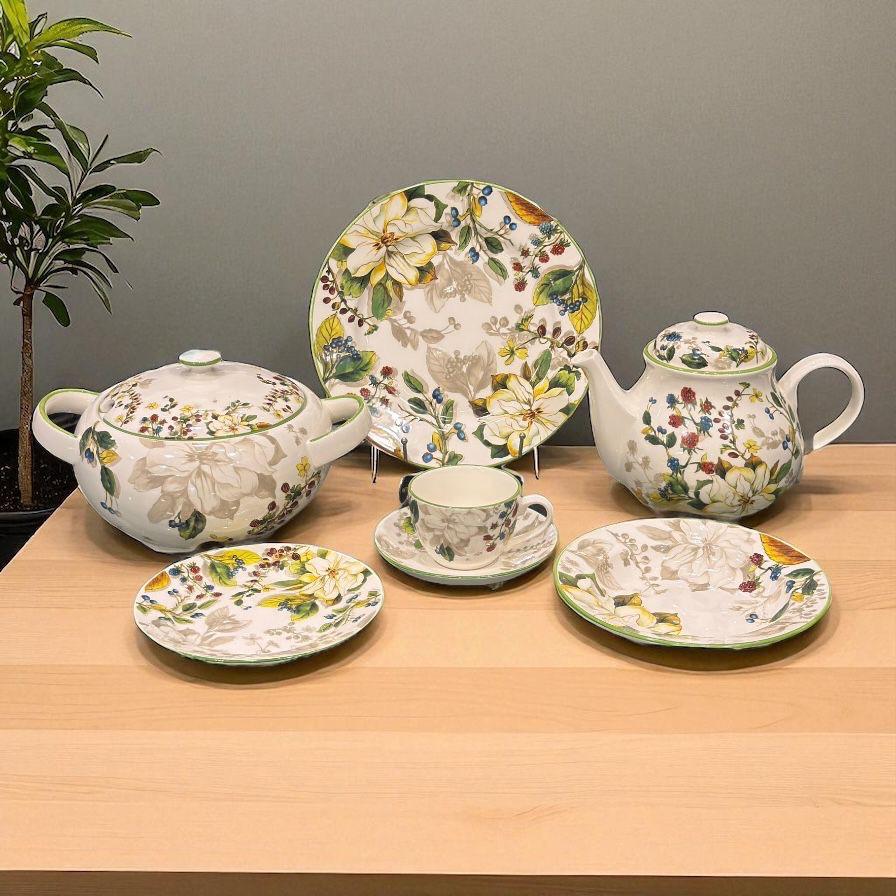 Johnson Bros Original England 8-Serving 72-Piece Dinner Set