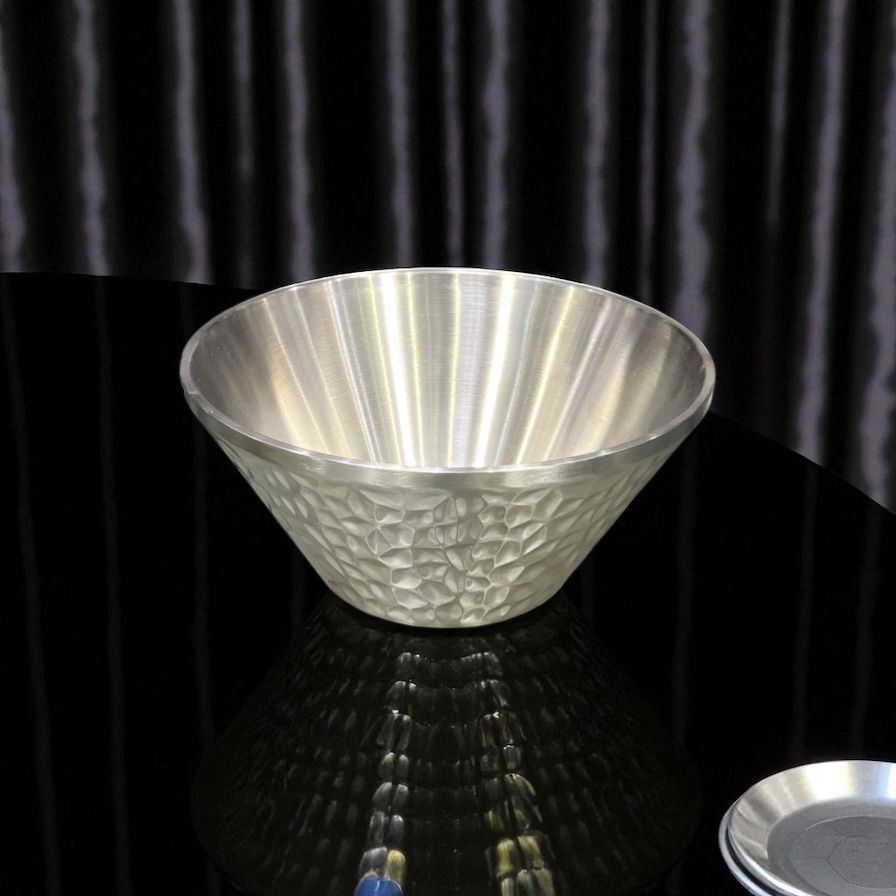 Hammered Bowl 20cm